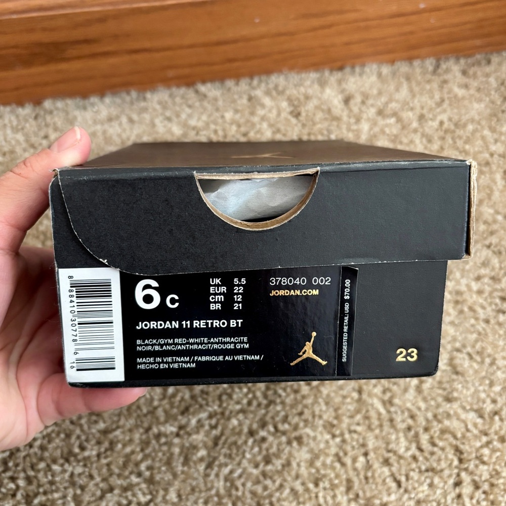 Jordan 11 - Picture 8 of 8